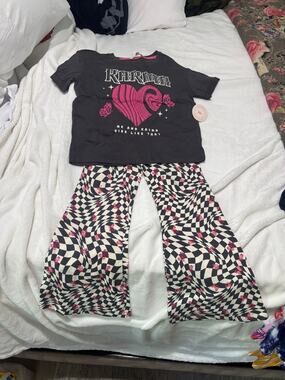 Messy Bun Girl Juspsychodelic pants t shirt set swiftie nwt karma vibes nwt